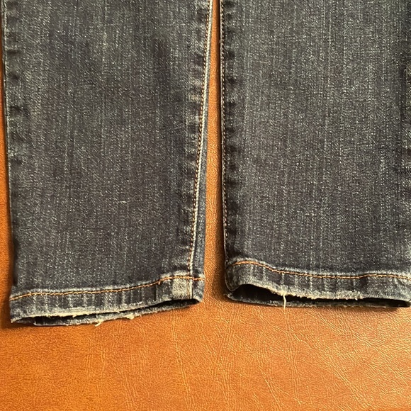Joe's Jeans Addison Distressed Skinny Jeans Size 28 - Picture 10 of 12